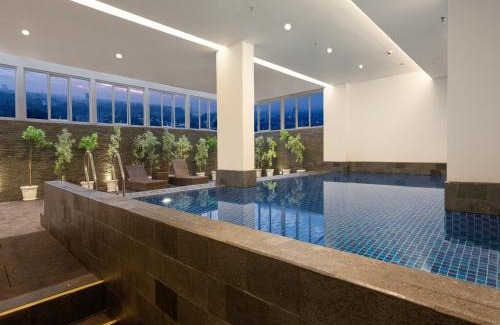 Karawang Hotel | favehotel Karawang