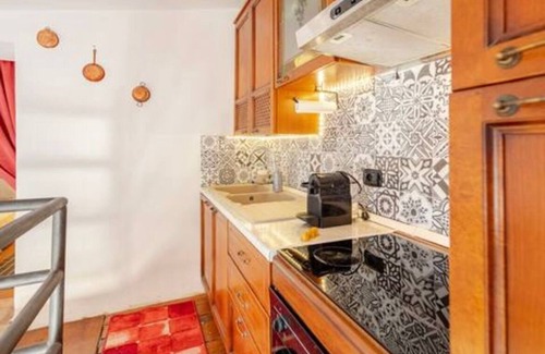 San Michele in Teverina House | Favor in the village with Jacuzzi