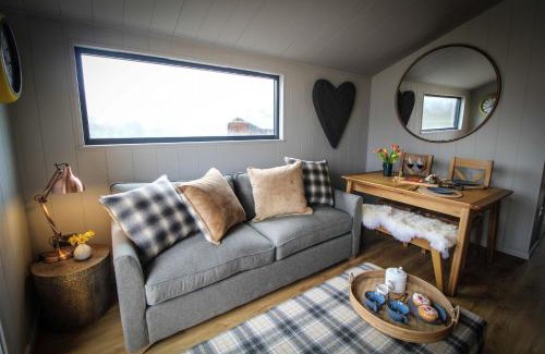 Rhayader House | Fawns Rest