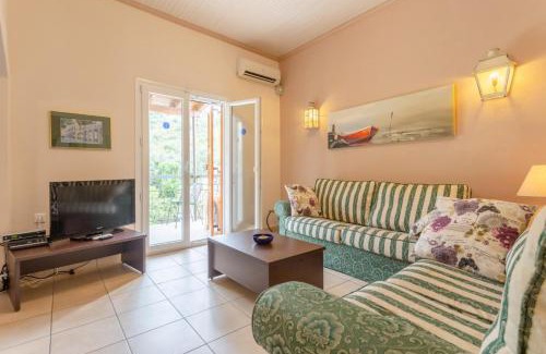 Agios Stefanos Apartment | Fay Apartment
