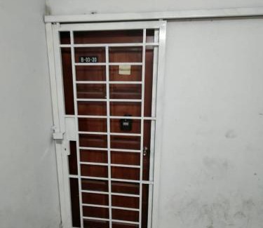 Batu Caves Apartment | Fayyadh Homestay Selayang - 3 Bilik 2 Bilik Air -malay only