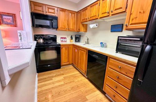 Bretton Woods House | FC39 Entry level Bretton Woods Cottage on beginner ski trail