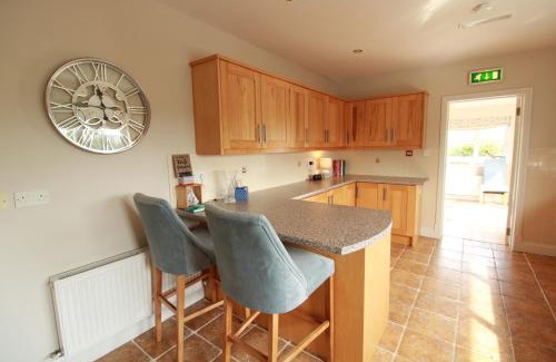 Ballybunion Villa | Fealeview House, Ballybunion