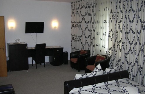Dorobanti Hotel | Federația Română de Scrimă - Hotel Floreta de Aur