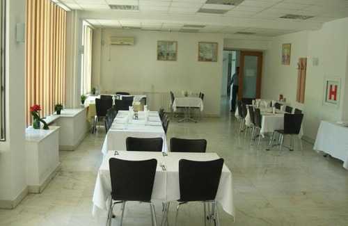 Dorobanti Hotel | Federația Română de Scrimă - Hotel Floreta de Aur