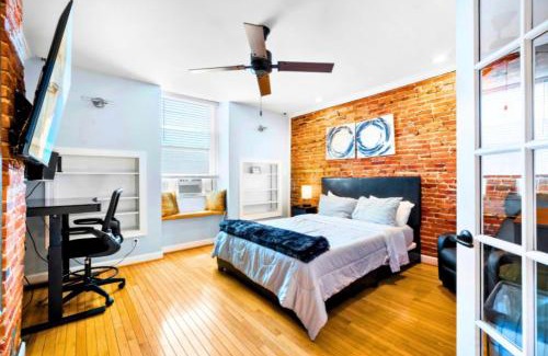 South Baltimore House | Federal Hill & Inner Harbor Lux Retreat Sleeps 6