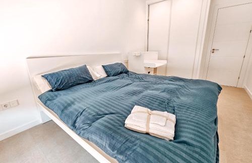 Mutxamel Villa | Fee4me Exclusive Villa with Pool and Parking