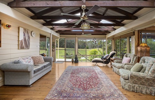Valla Beach Other | FEED THE ANIMALS! Coastal Farm Stay - just off M1- whole house 4U alone