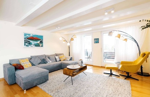 Mitloedi Apartment | Feel-good residence on the sunny plateau