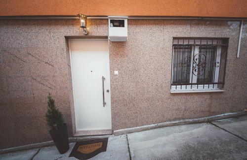 Sarajevo House | Feel in Sarajevo Apartment + Parking