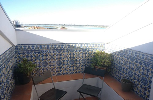 Aveiro Apartment | Feel The Land Ria Residence