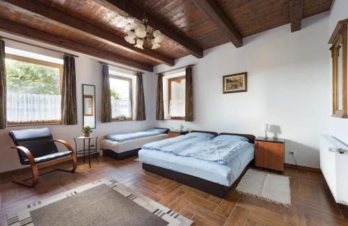 Tolmacs House | Fehér Galamb Vendégház