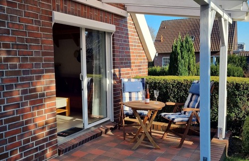 Tannenhausen House | Fehaus, shower/WC, 1 bedroom, 1 living-bedroom in front - Helena am Badesee,