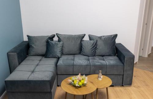 Iasi Apartment | FELICIA with Parking