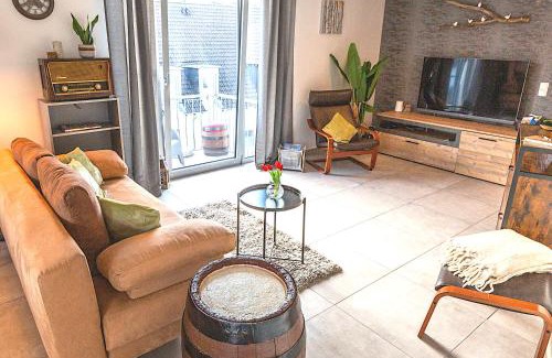 Burbach Apartment | Femo SCHICK-modern, Natur, Rothaarsteig, 2Etg, 2Bäder