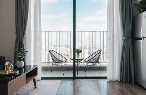 Trung Hoa Nhan Chinh Apartment | Feria Home - D'capitale Tran Duy Hung