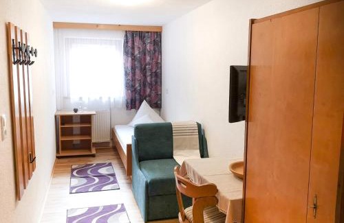 Kappl Ski Chalet | Ferienchalet HOLDERNACH