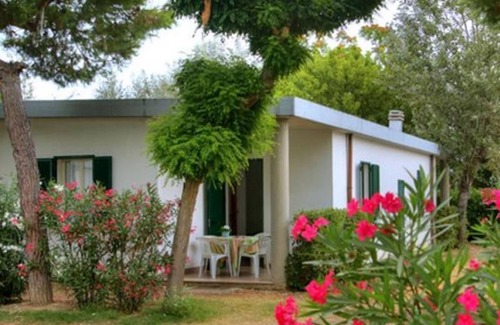 Cologna Spiaggia House | Feriendorf Stork Bungalow Bilo für 5 Personen
