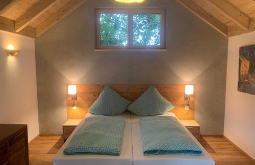 Burgsalach Hotel | Feriengarten mit Schlafhäusern