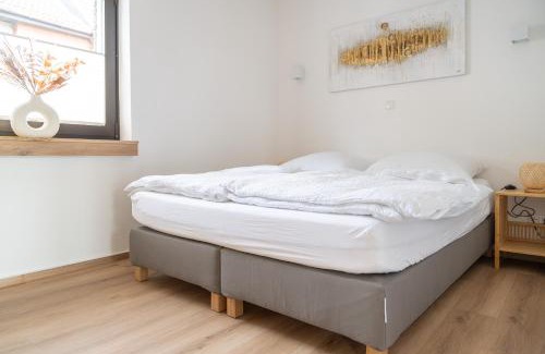 Weilerswist Apartment | Ferienhaus Ahorn, wunderschöne, neue Wohnungen, ideal für Ausflüge ins Phantasialand, die Städte Köln, Brühl und Bonn oder die Eifel
