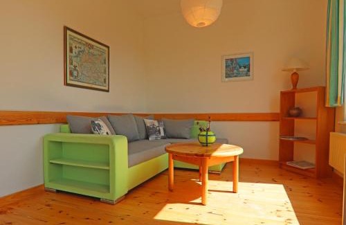 Garden House | Ferienhaus am Garder See Inselblick