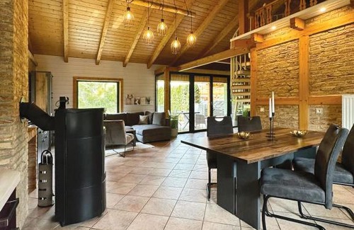 Blankenburg House | Ferienhaus Am Hang, Sky-Entertainment, DAZN, Carport, alles Barrierefrei