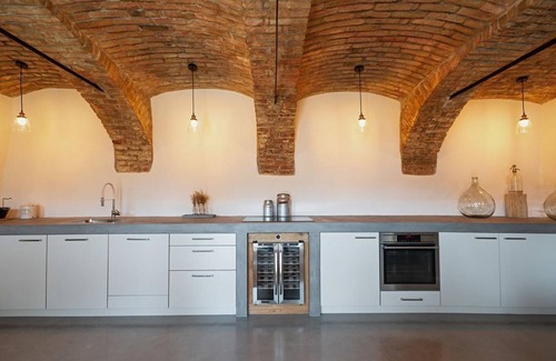 Schutzen am Gebirge Apartment | Ferienhaus, Dusche, WC, Neuwertig, Neben Presshaus - Presshaus Schützen