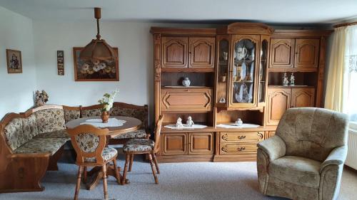 Tannenbergsthal Apartment | Ferienhaus Bringfriede