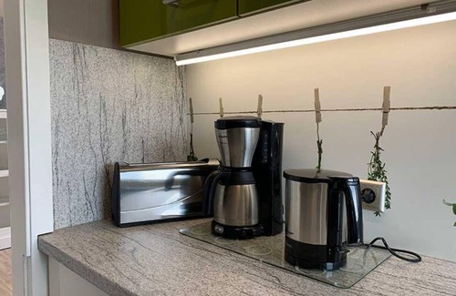 Hilders House | Ferienhaus Casa Roja - Ferienhaus, Dusche und Bad, WC, 2 Schlafräume