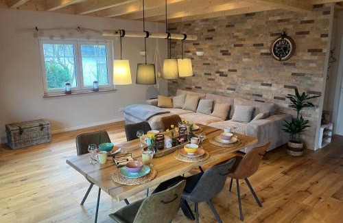 Nettersheim House | Ferienhaus Deine Zeit mit SAUNA und WALLBOX