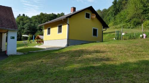 Neuhaus am Klausenbach House | Ferienhaus Dreiländereck