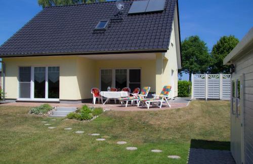 Steffenshagen House | Ferienhaus Ellernblick mit Sauna