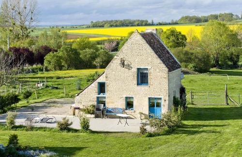 Saint-Wambert-des-Trois-Vallees Other | Ferienhaus für 3 Gäste mit 35m² in Courcy