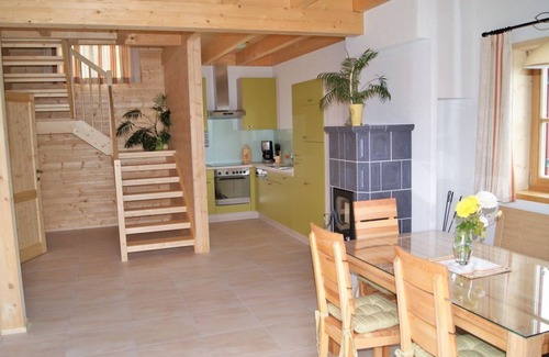 Poellauberg Ski Chalet | Ferienhaus in Ruhiger Lage, Große Terrasse - 3SZ - Feriendorf Pöllauberg