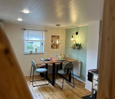 Jesberg House | Ferienhaus KellerwaldChalet in Jesberg mit großem Garten zur Alleinnutzung
