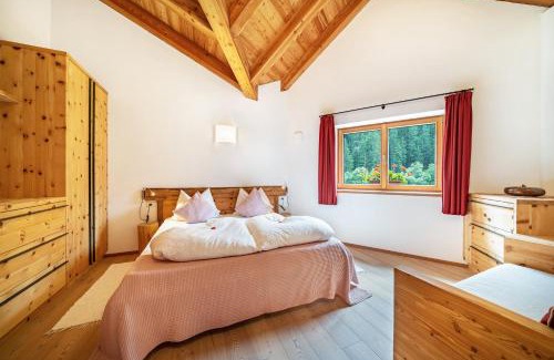 Racines Apartment | Ferienhaus Larch Soge Apt Paula