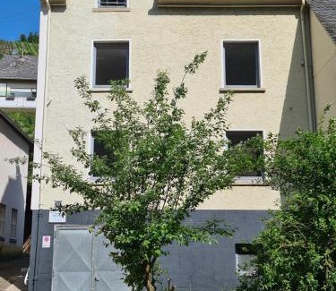 Merl House | Ferienhaus Mühlental 52