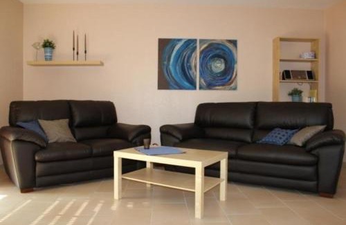 Norddeich House | Ferienhaus Mit Einem Großen Garten Und Südterrasse In Ruhiger Lage, Ideal Für Einen Urlaub Mit Der Ganzen Familie