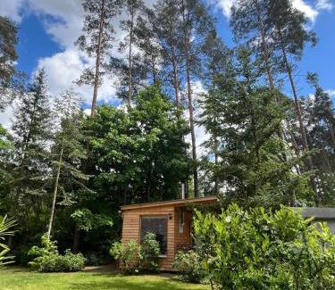 Milmersdorf House | Ferienhaus Reetdach 1300qm Privatgrundstück Bootssteg Sauna Templin Lübbesee Uckermark Erholung pur Seenplatte