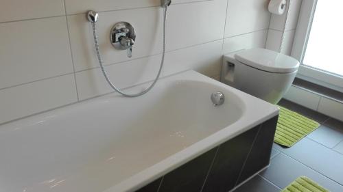 Ailingen Apartment | Ferienhaus Rosa