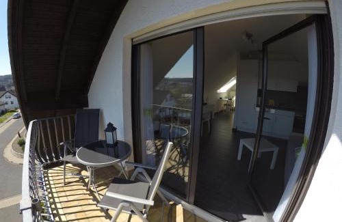 Kelberg Apartment | Ferienhaus Talblick