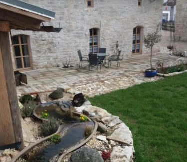Burgsalach Apartment | Ferienhaus Villa Kunnibunt