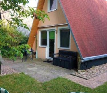 Perlin House | Ferienhaus-Zum-Eichkater-am-Duemmer-See