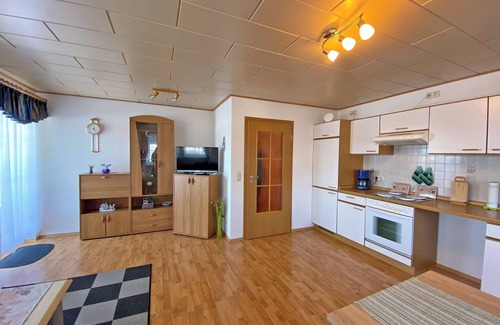 Bad Steben Apartment | Ferienwohnung mit Geräumigem Balkon