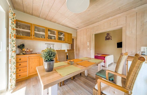 Langer Berg Apartment | Ferienwohnung mit Grill in Möhrenbach