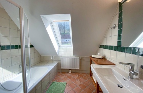 Johnsdorf-Brunn Other | Ferienwohnung "troadkastn" mit Frühstück - Kürbishof Gartner