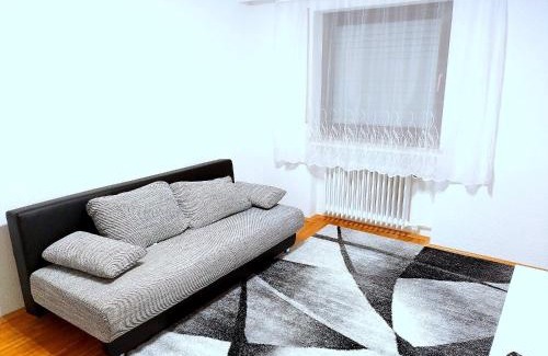 Michelbach an der Bilz Apartment | Ferienwohnung Michelbach an der Bilz mit Parkplatz und Küche für 1 bis 5 Personen