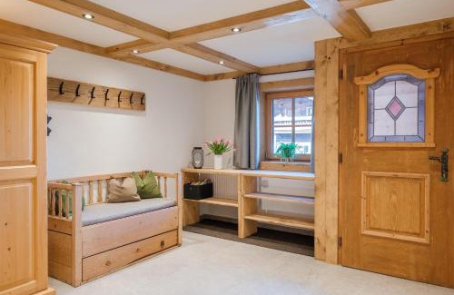 Unteraurach House | Ferienwohnung Kirchern