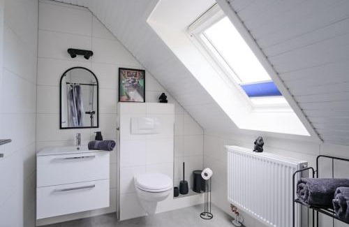 Fange Apartment | Ferienwohnung 12 Monkeys
