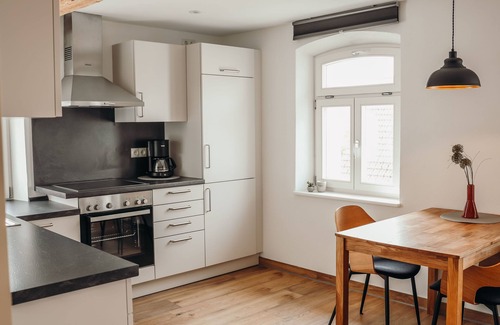 Graefenberg Apartment | Ferienwohnung 3 - Frau Kunni - Café und Ferienwohnung